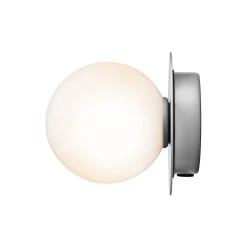 Liila 1 Small Wall Lamp, light silver/opal