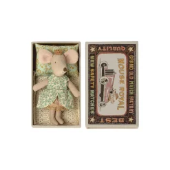 Lillesøster prinsessemus i tændstikæske