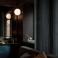 Lord 1 Ceiling/Wall Lamp, brass/opal