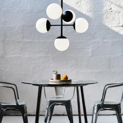 Lord Diva Pendant, black/opal