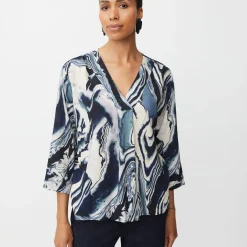 MaDaciana Top, wisteria