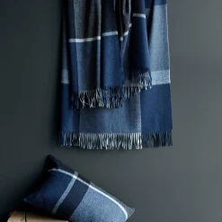 Manhattan plaid, dark blue/asphalt