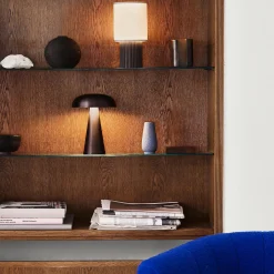 Manhattan SC52 transportabel bordlampe, bronzed brass/kanvas