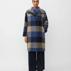 MaTasoula Coat, navy blazer