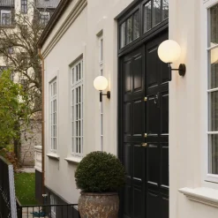 Miira Outdoor Wall Lamp, black/opal