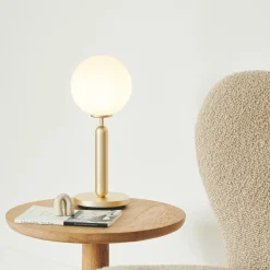 Miira Table Lamp, brass/opal