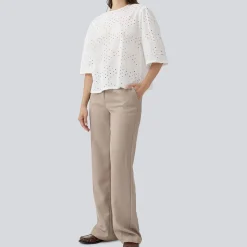 MisoMD top, soft white