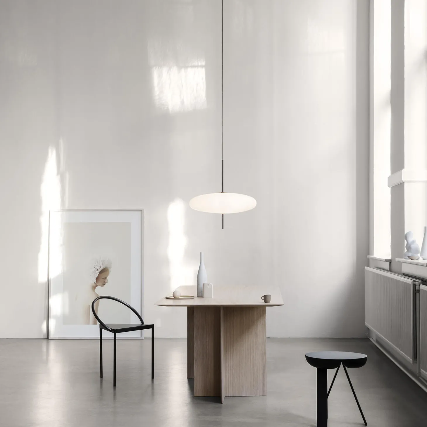 Model 2065 Suspension, white/black/black