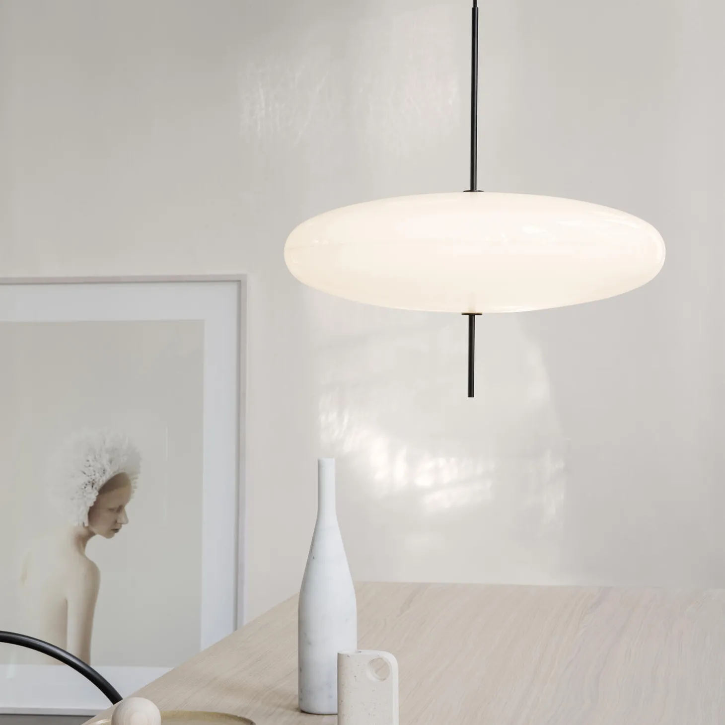 Model 2065 Suspension, white/black/black