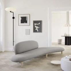 Model 2065 Wall Lamp, opaline