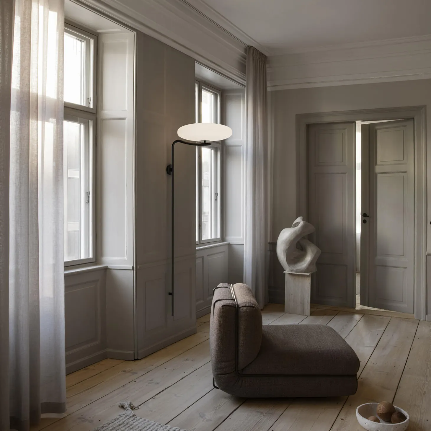 Model 2065 Wall Lamp, opaline