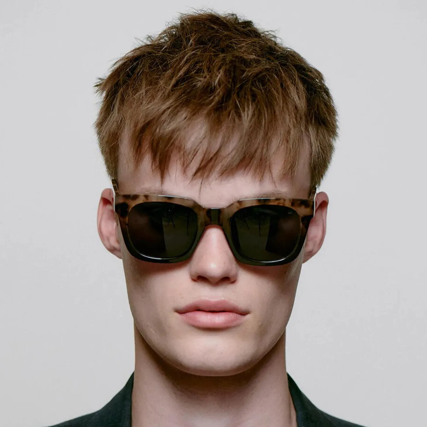 Nancy Solbriller, coquina/grey transparent