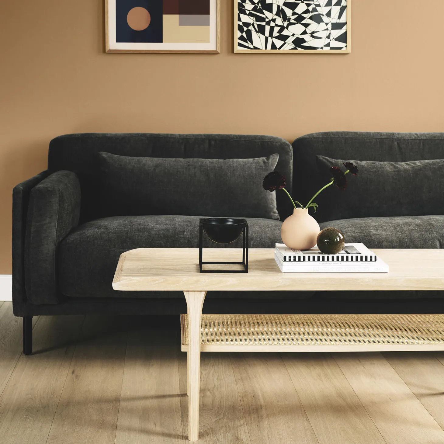 No. 25 Table, hvidolieret eg