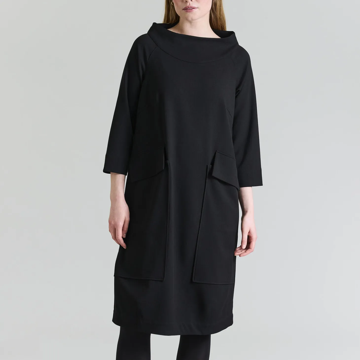 Noru kjole med krave, black