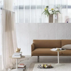 Outline Sofa 2-seater, refine leather cognac/black