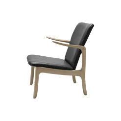 OW124 Beak Chair loungestol, sæbebehandlet eg/sort