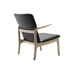 OW124 Beak Chair loungestol, sæbebehandlet eg/sort