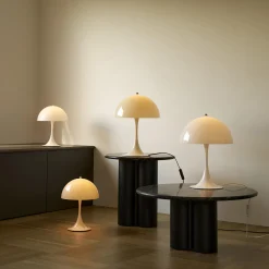 Panthella 320 bordlampe, opal beige