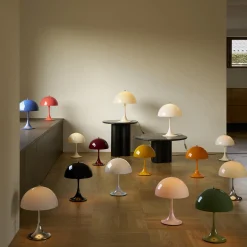 Panthella 250 Portable bordlampe, opaque indigo blue