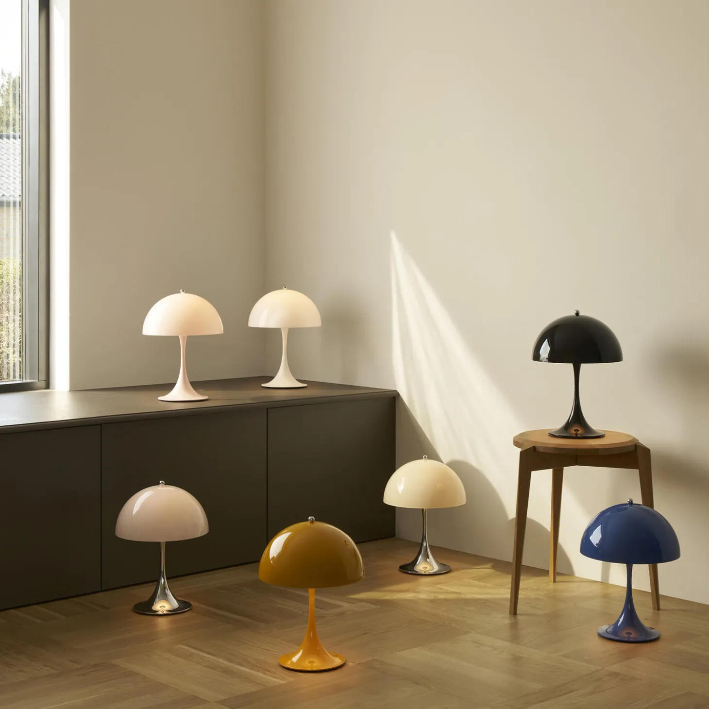 Panthella 250 Portable bordlampe, opaque black