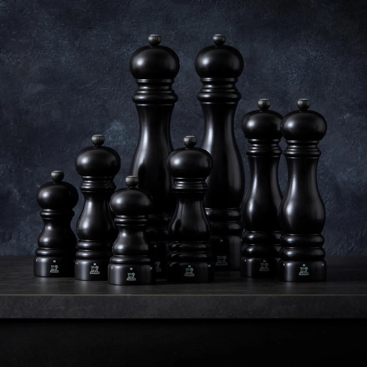 Paris uS peberkværn 22 cm, sort satin