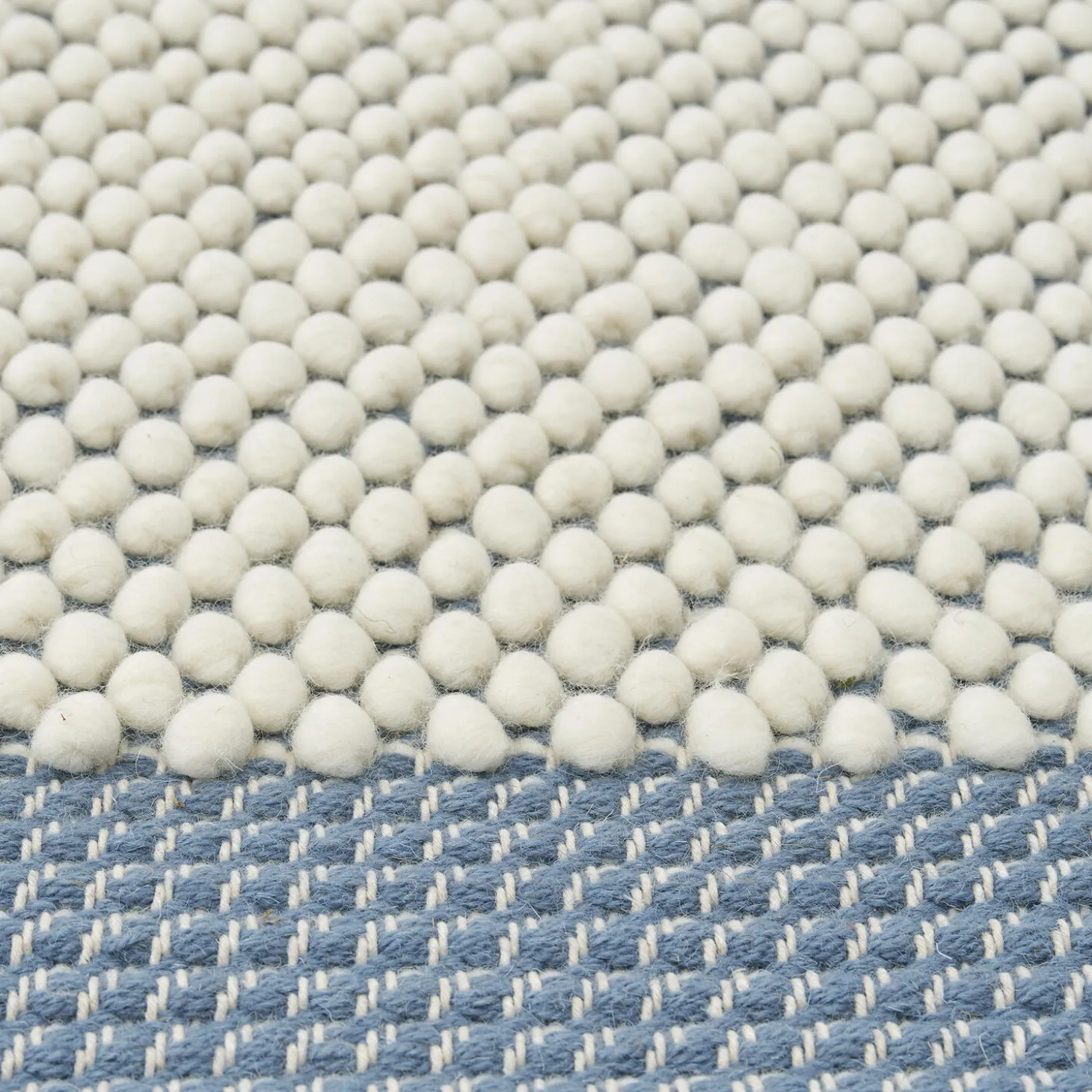 Pebble Rug, pale blue