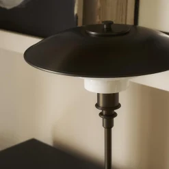 PH 3/2 bordlampe, aged brass/opal glass