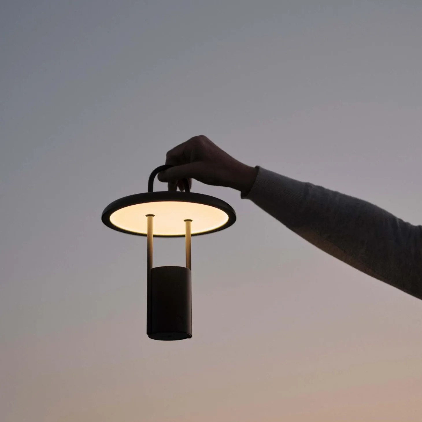 Pier portable LED lampe, black