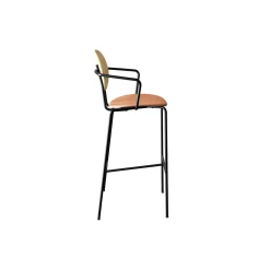PIET HEIN Bar Chair with Arms, hvidpigmenteret eg/Silk Cognac