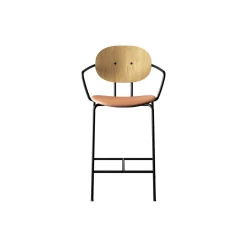 PIET HEIN Counter Chair with Arms, hvidpigmenteret eg/Silk Cognac
