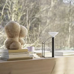 Piton Portable Lamp, black