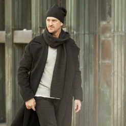 Pleece Long Scarf, black