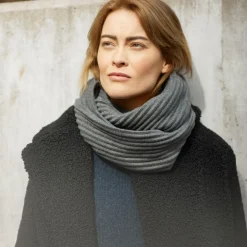 Pleece Snood, dark grey