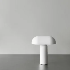 Porta Table Lamp, white