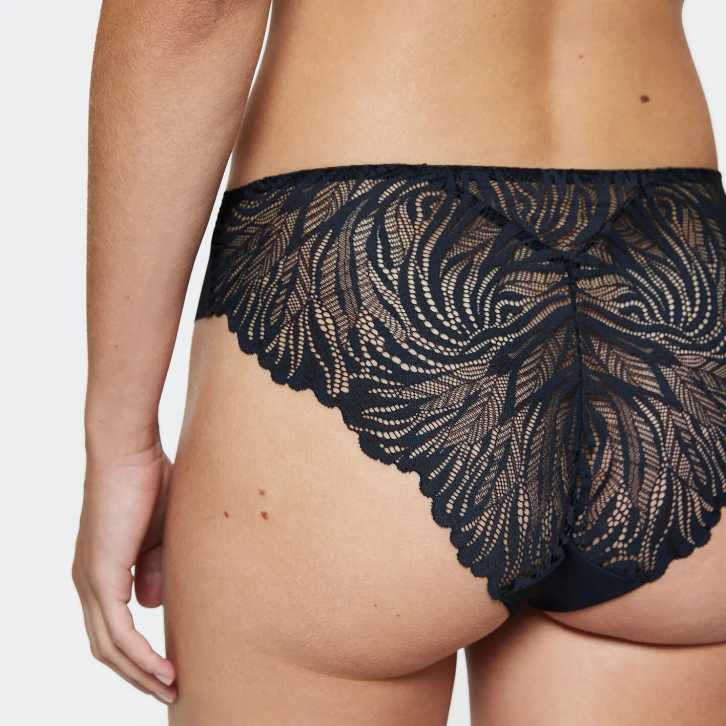 Pretty Micro Tai, black