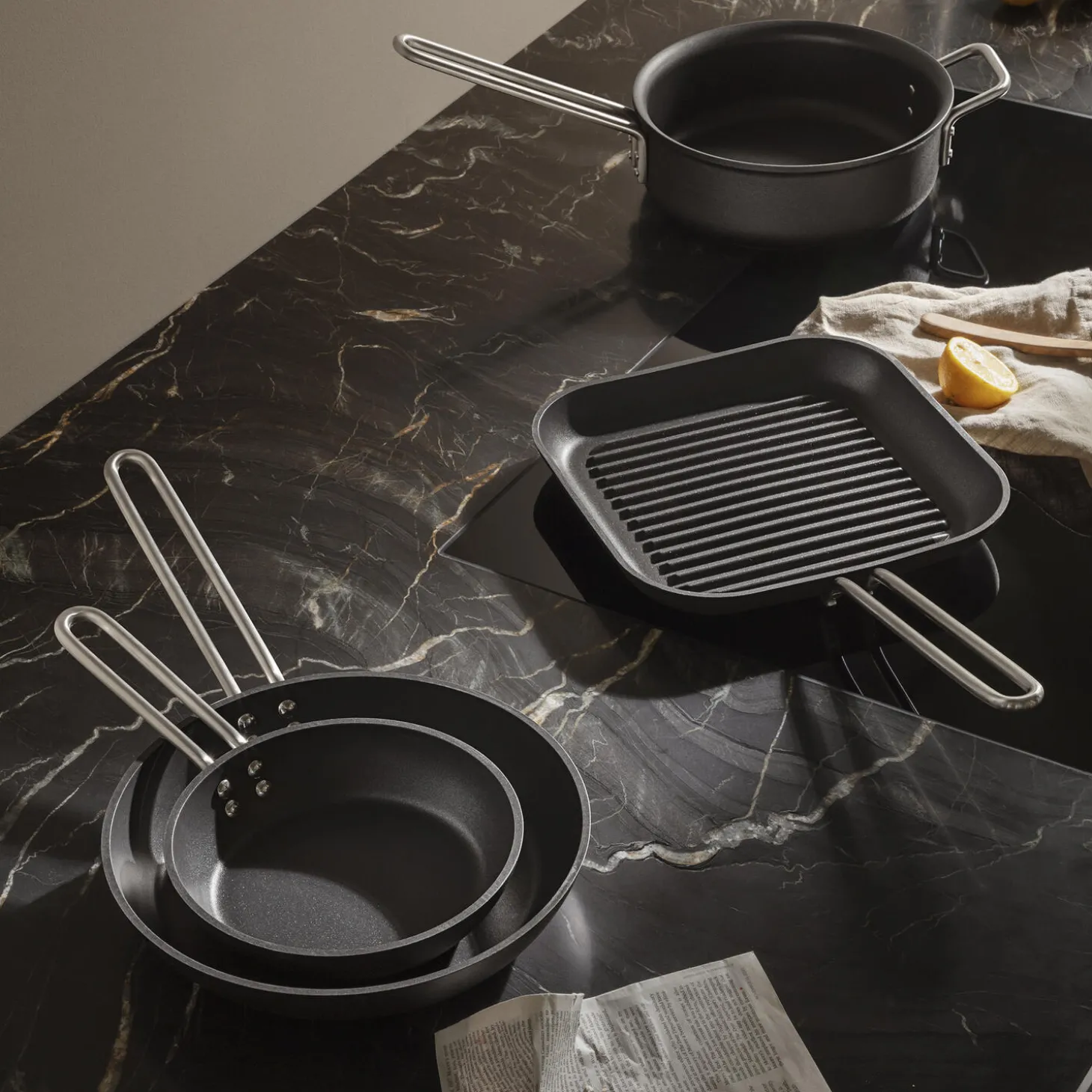 Professional Grillstegepande keramisk