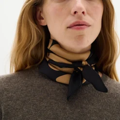 RafiqIW Scarf, tobacco elements