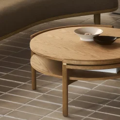 RF1905 Sideways sofabord, olieret eg