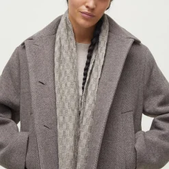 Ribi, pure light grey