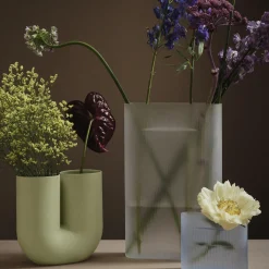 Ridge Vase, white/frosted glass