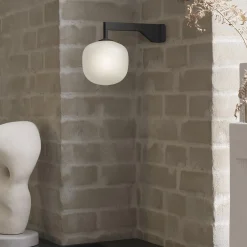 Rime Wall Lamp, black