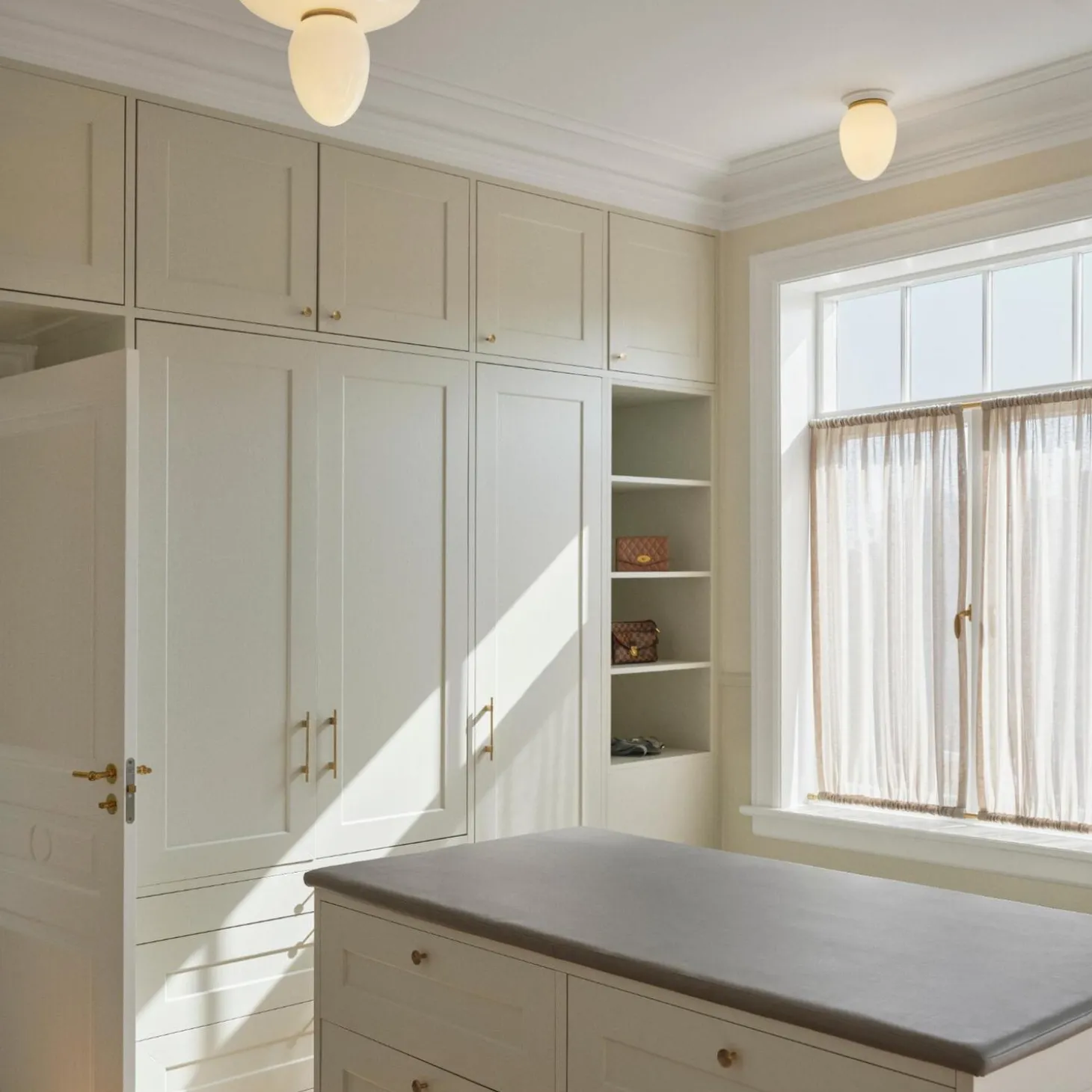 Rizzatto 171 Ceiling Lamp, satin brass/opal