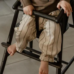 Saga højstol, røget eg