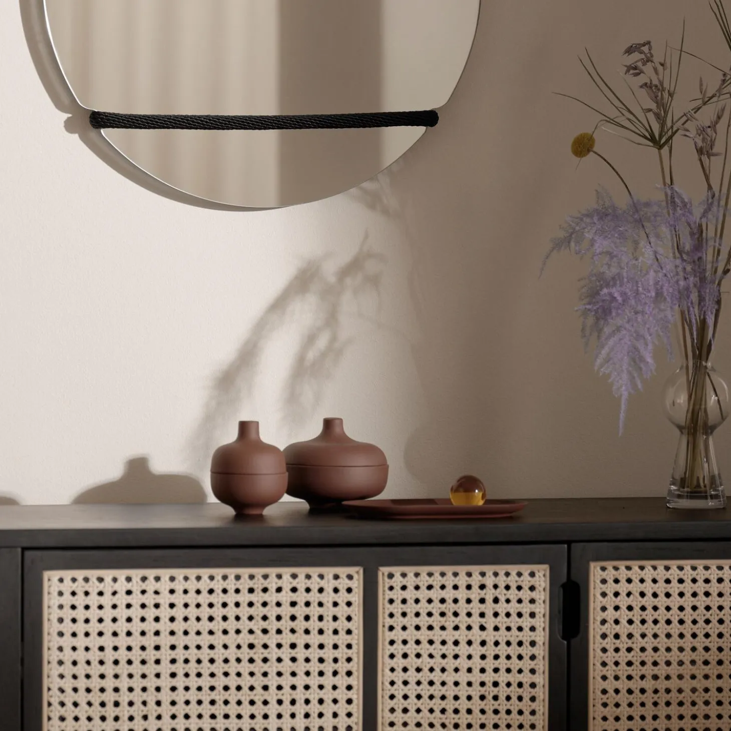 Sand Secrets Medium Bowl, red clay