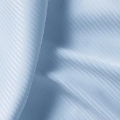 Satinvævet fin strib sengetøj, lyseblå