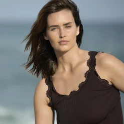 Silketop med blonder, black brown