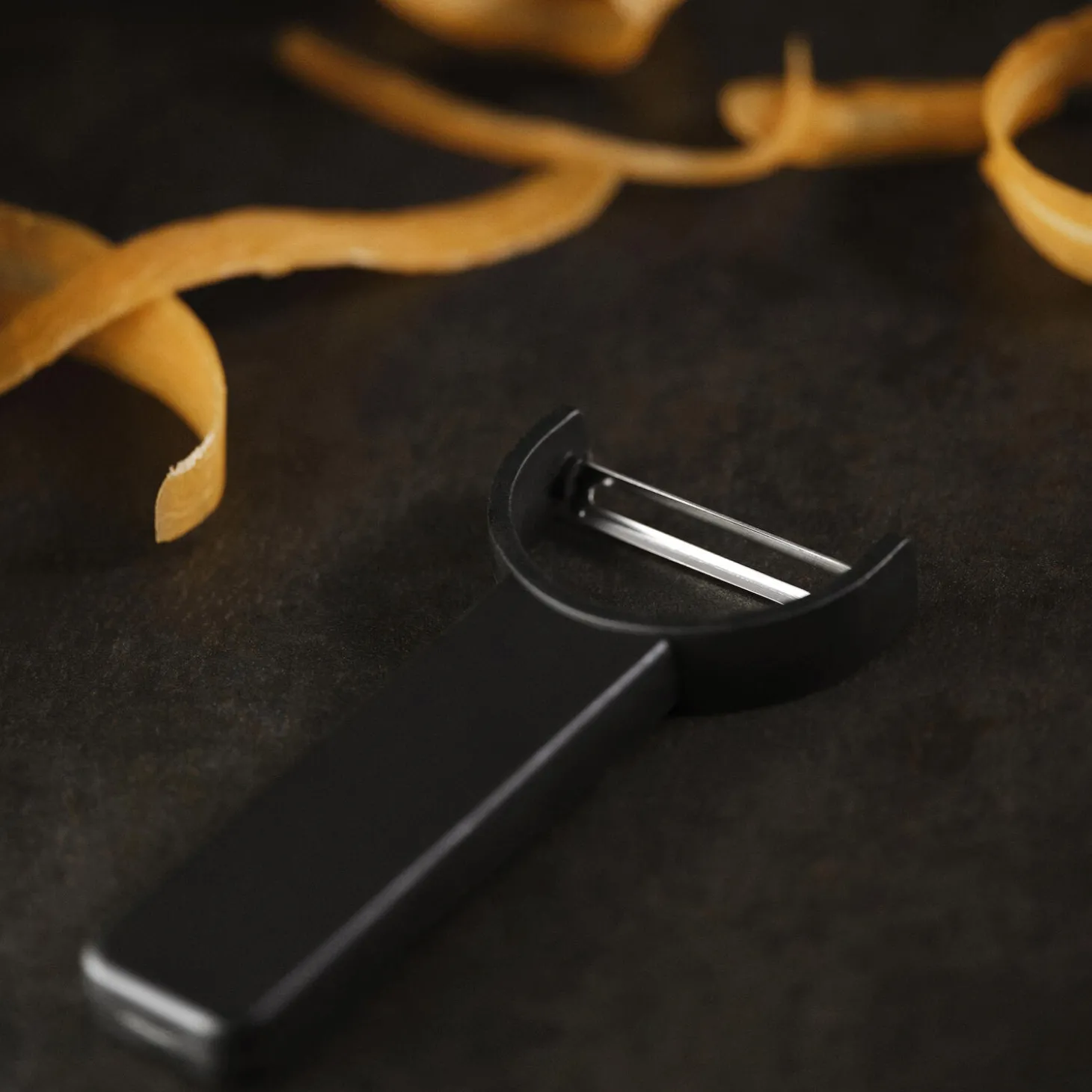 Singles grøntsagsskræller, black