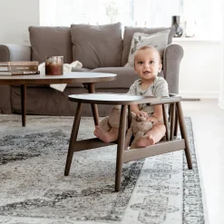 Smilla toddlerstol, røget eg