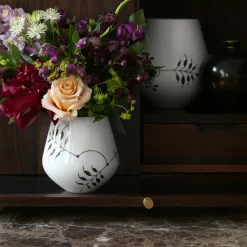 Sort Mega Riflet vase 20,5 cm