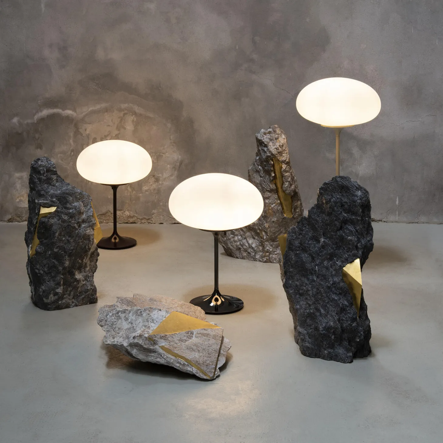 Stemlite Table Lamp, black chrome